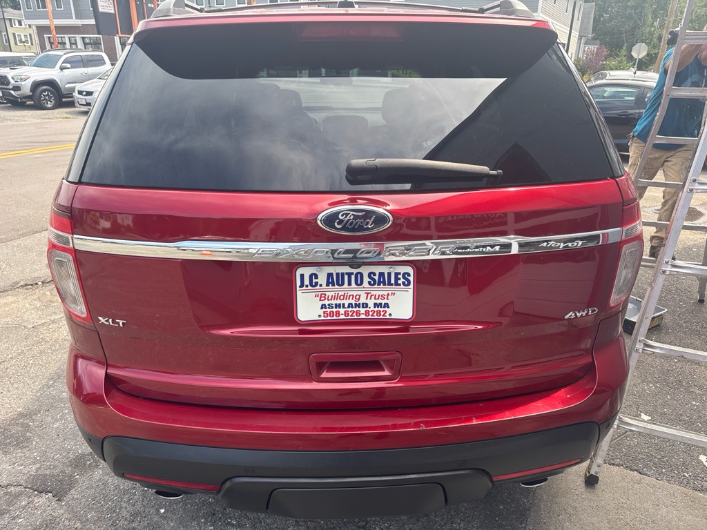 2014 Ford Explorer Image 5
