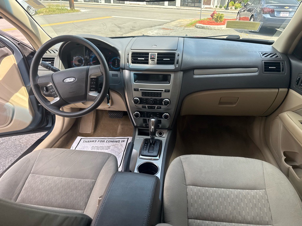 2011 Ford Fusion Image 21