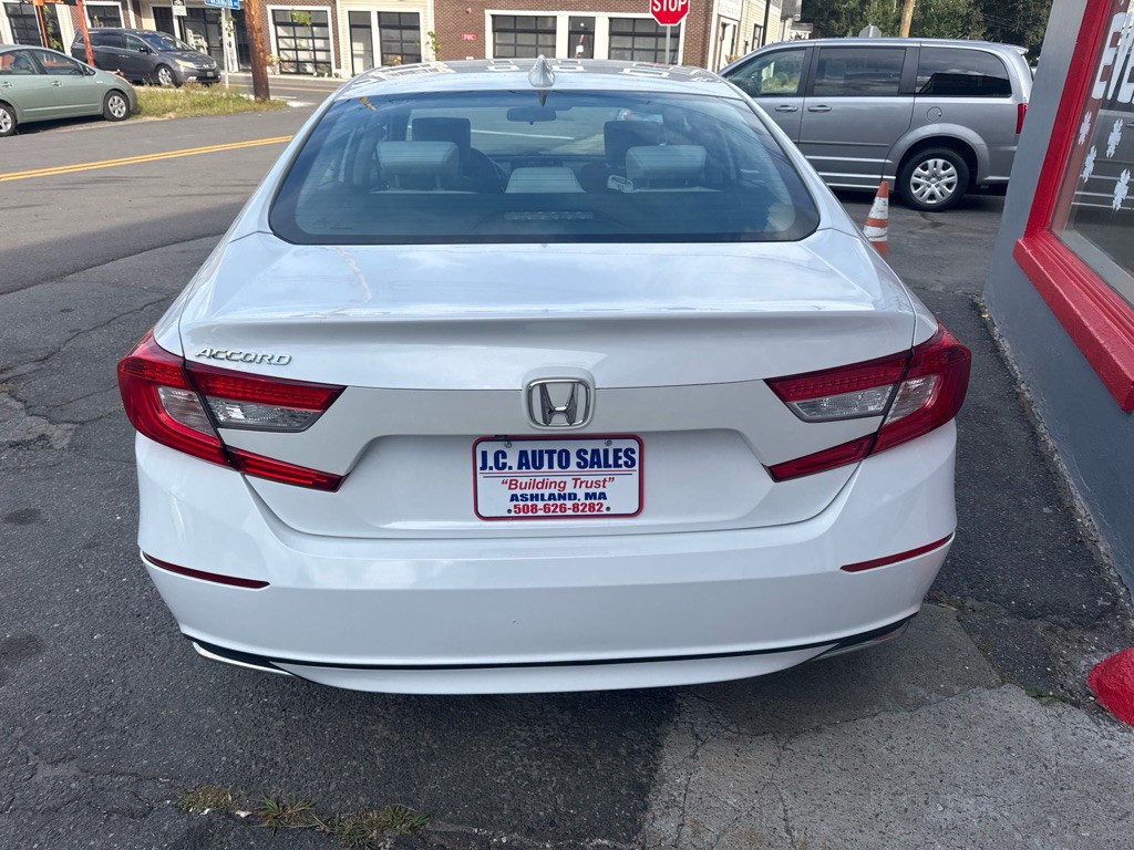2018 Honda Accord Image 5