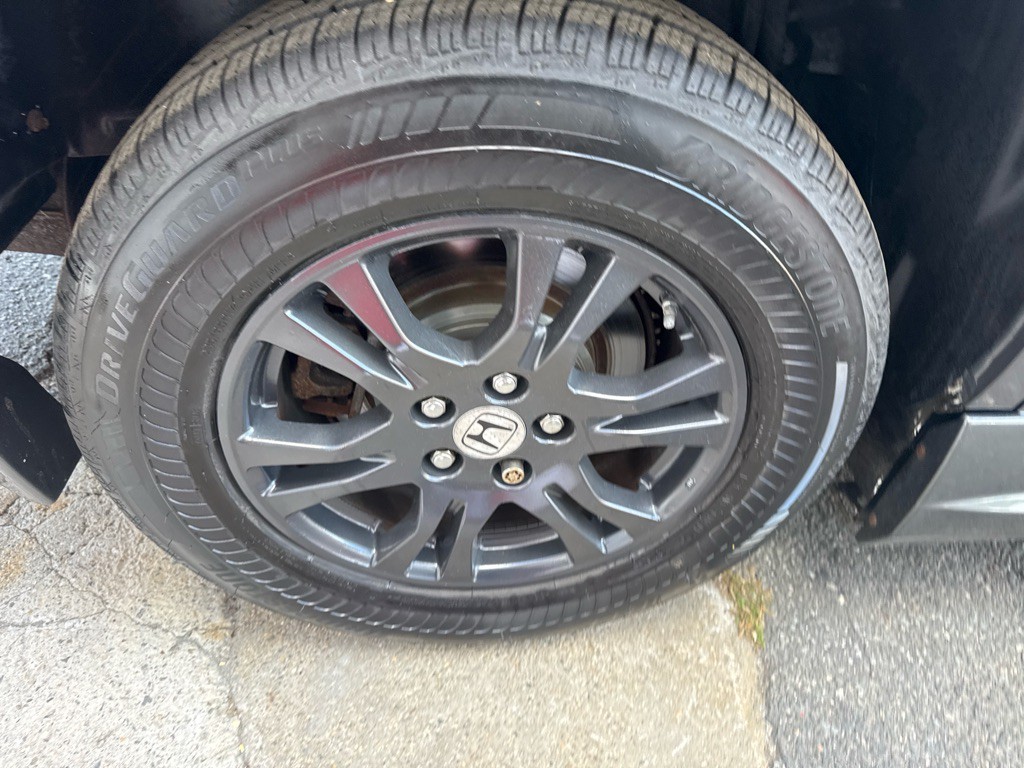 2012 Honda Odyssey Image 12