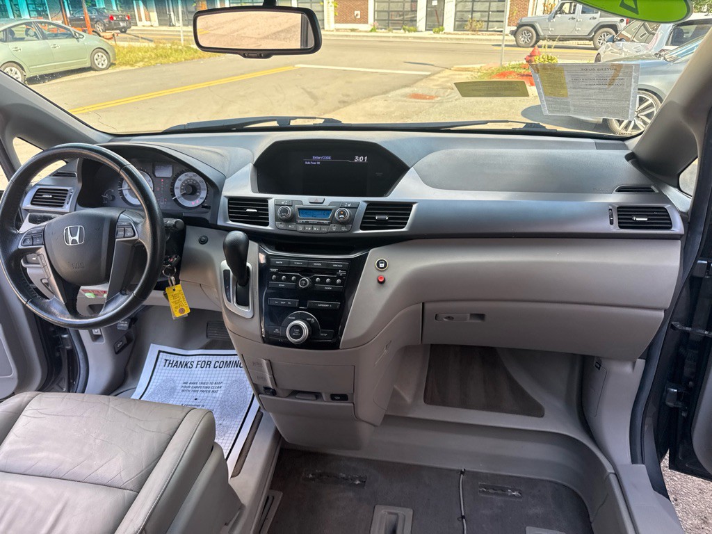 2012 Honda Odyssey Image 23
