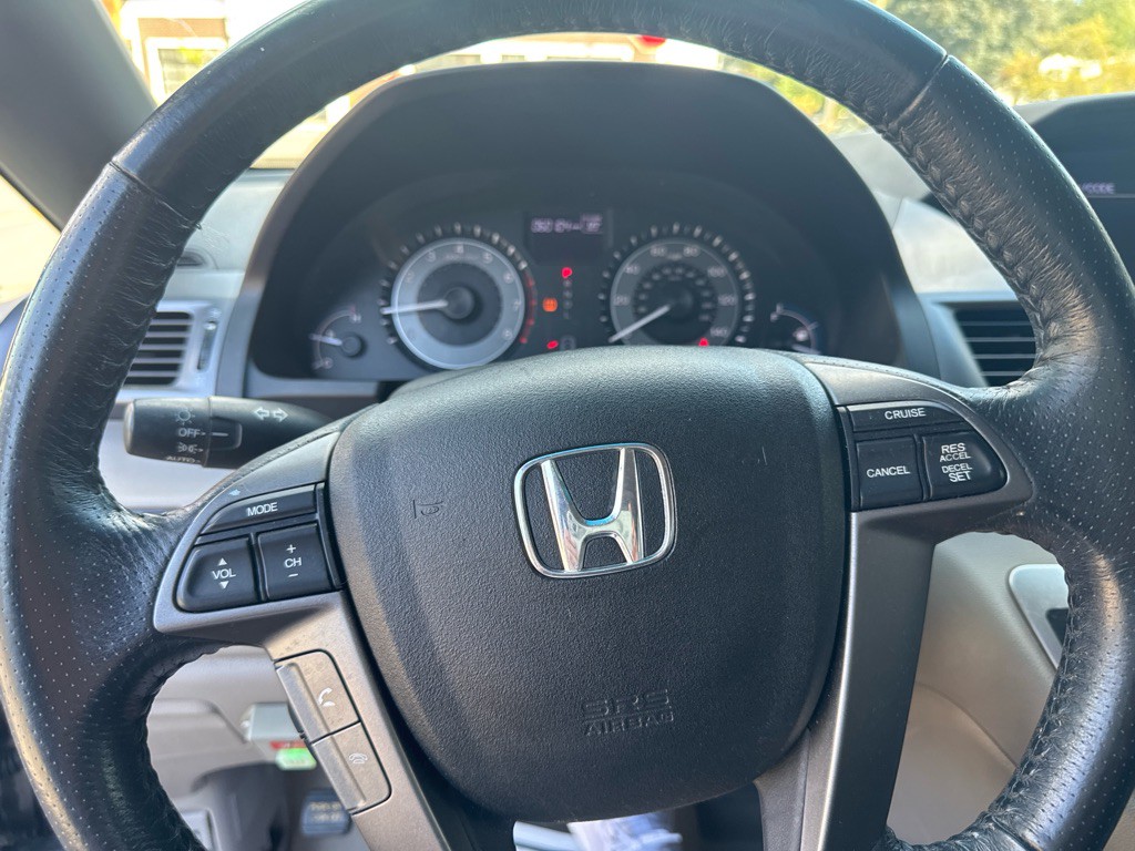 2012 Honda Odyssey Image 24