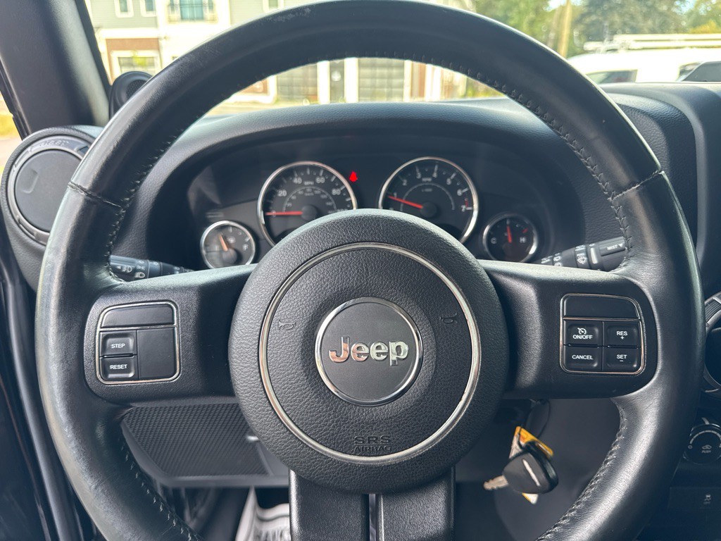 2013 Jeep Wrangler Unlimited Image 28