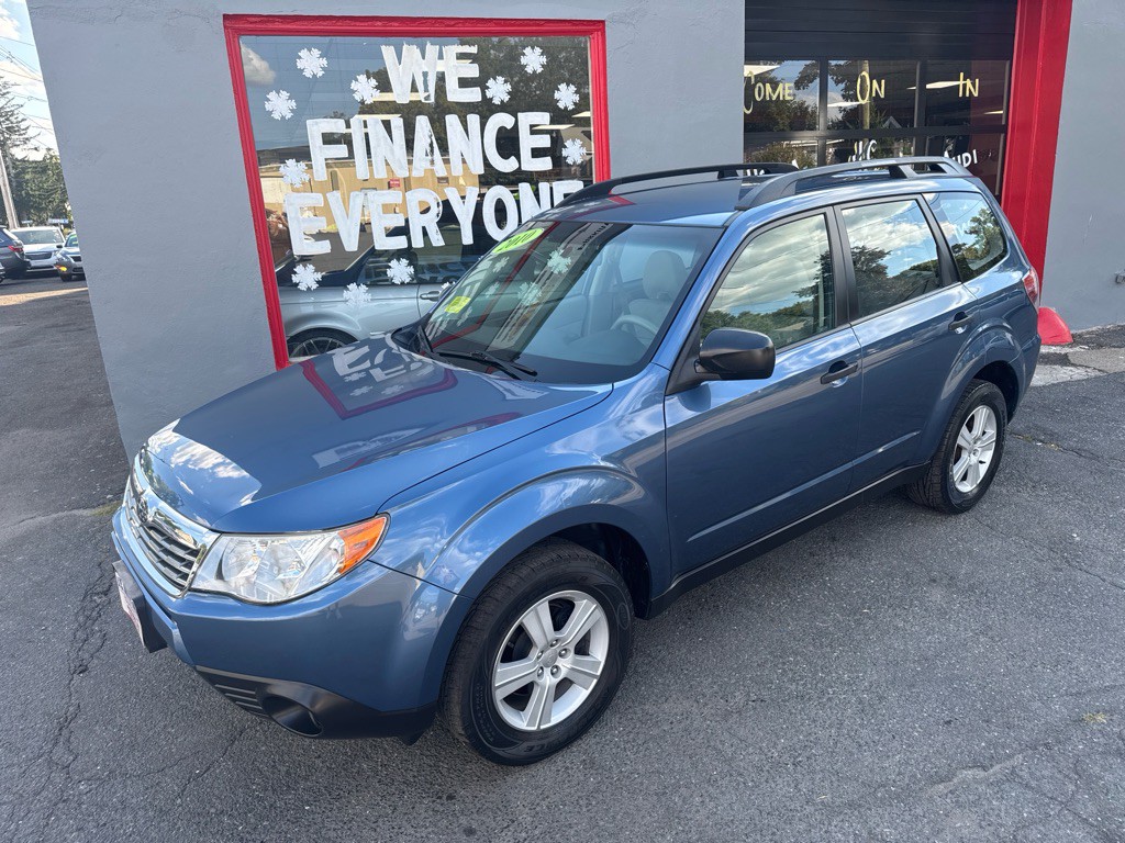 2010 Subaru Forester Image 8