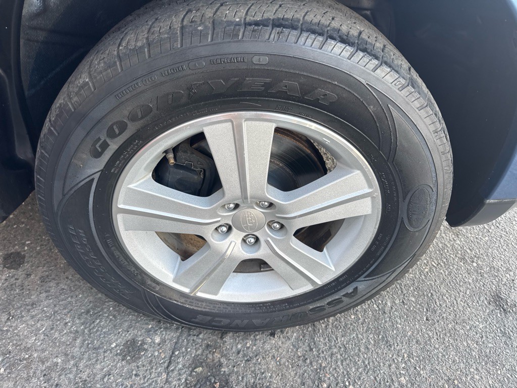 2010 Subaru Forester Image 12