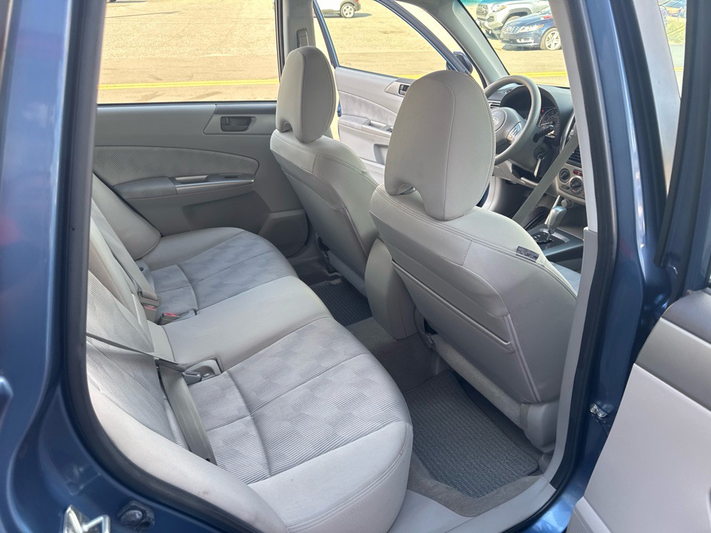 2010 Subaru Forester Image 20