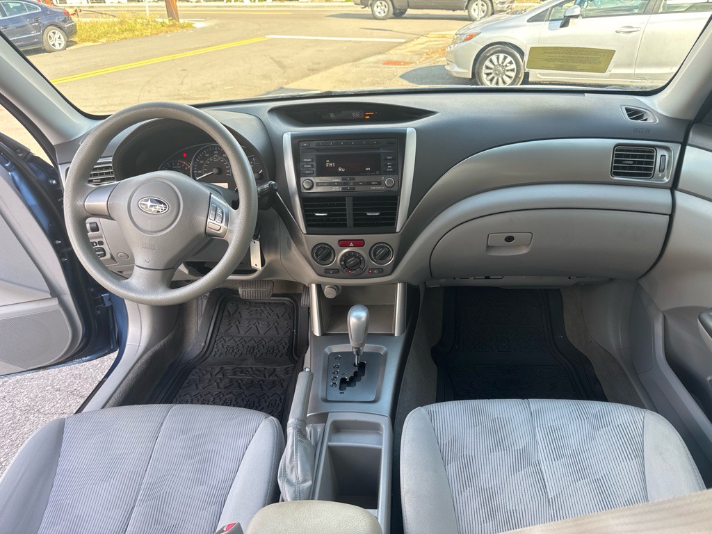 2010 Subaru Forester Image 22