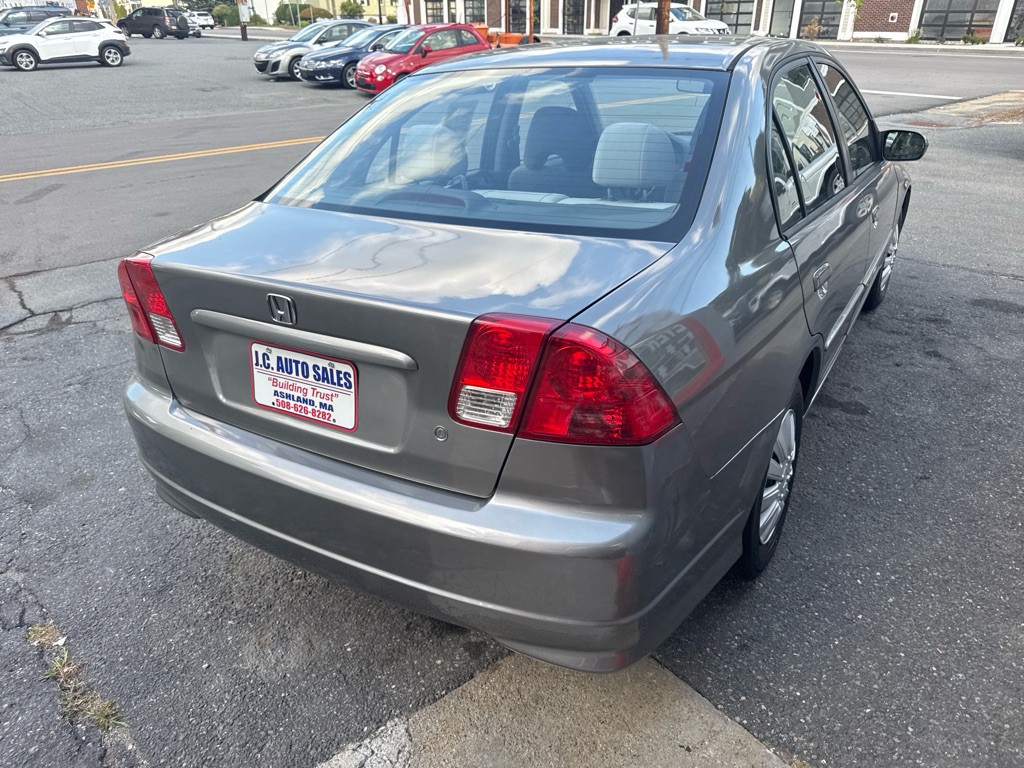 2005 Honda Civic Image 4