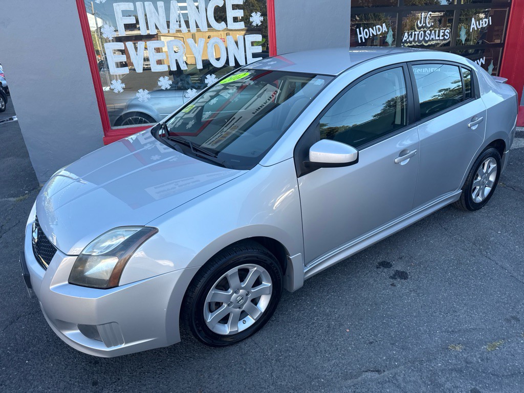 2012 Nissan Sentra Image 8