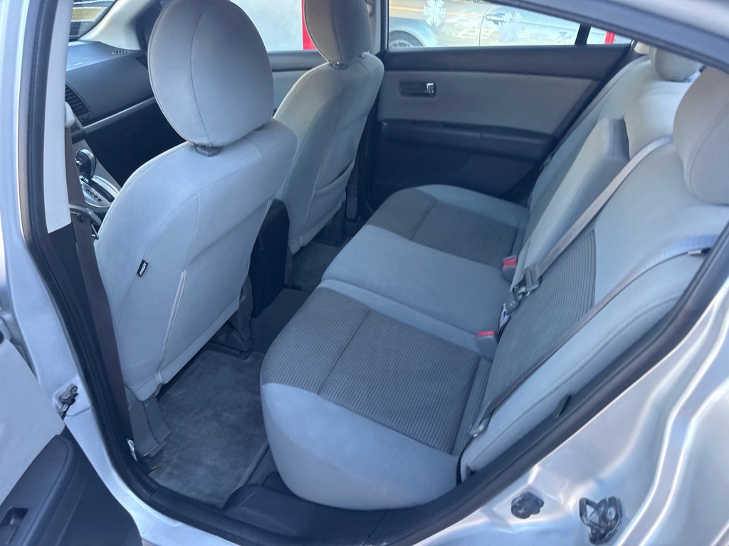 2012 Nissan Sentra Image 15