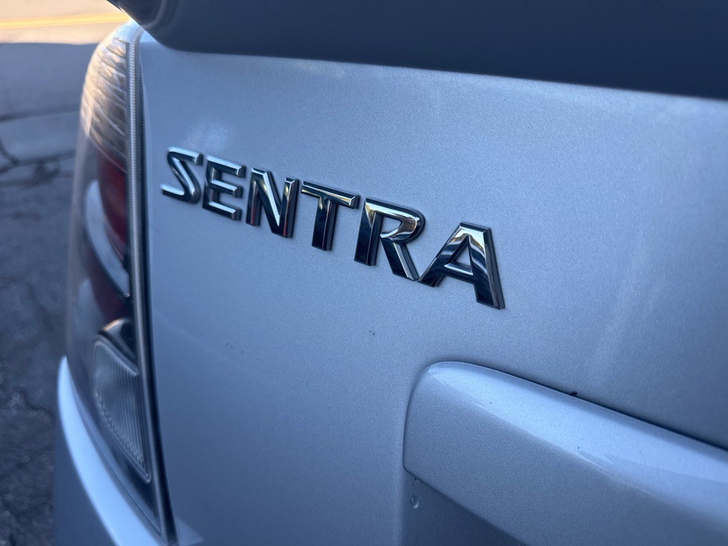 2012 Nissan Sentra Image 23
