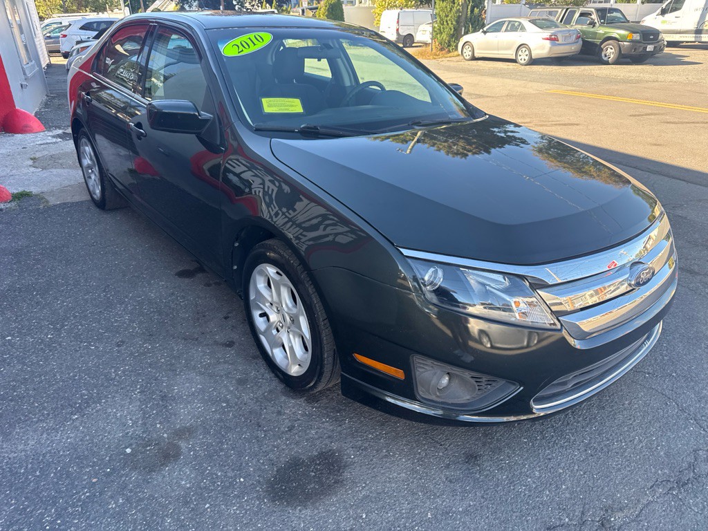 2010 Ford Fusion Image 3