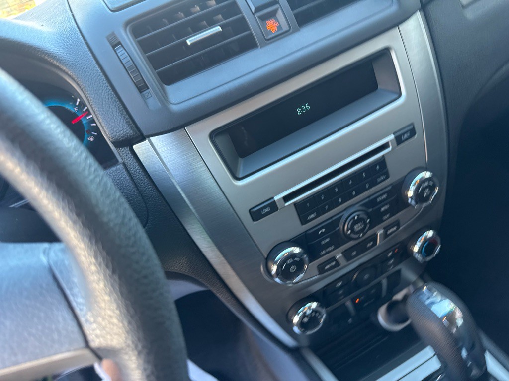 2010 Ford Fusion Image 26