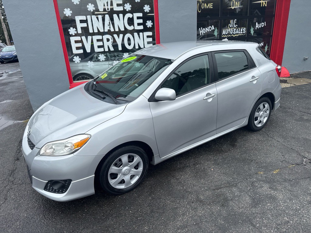 2010 Toyota Matrix Image 8