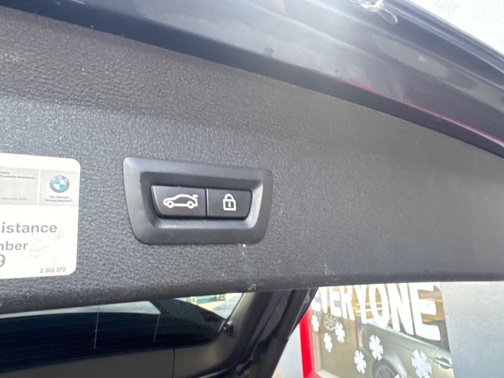 2016 BMW X1 Image 19