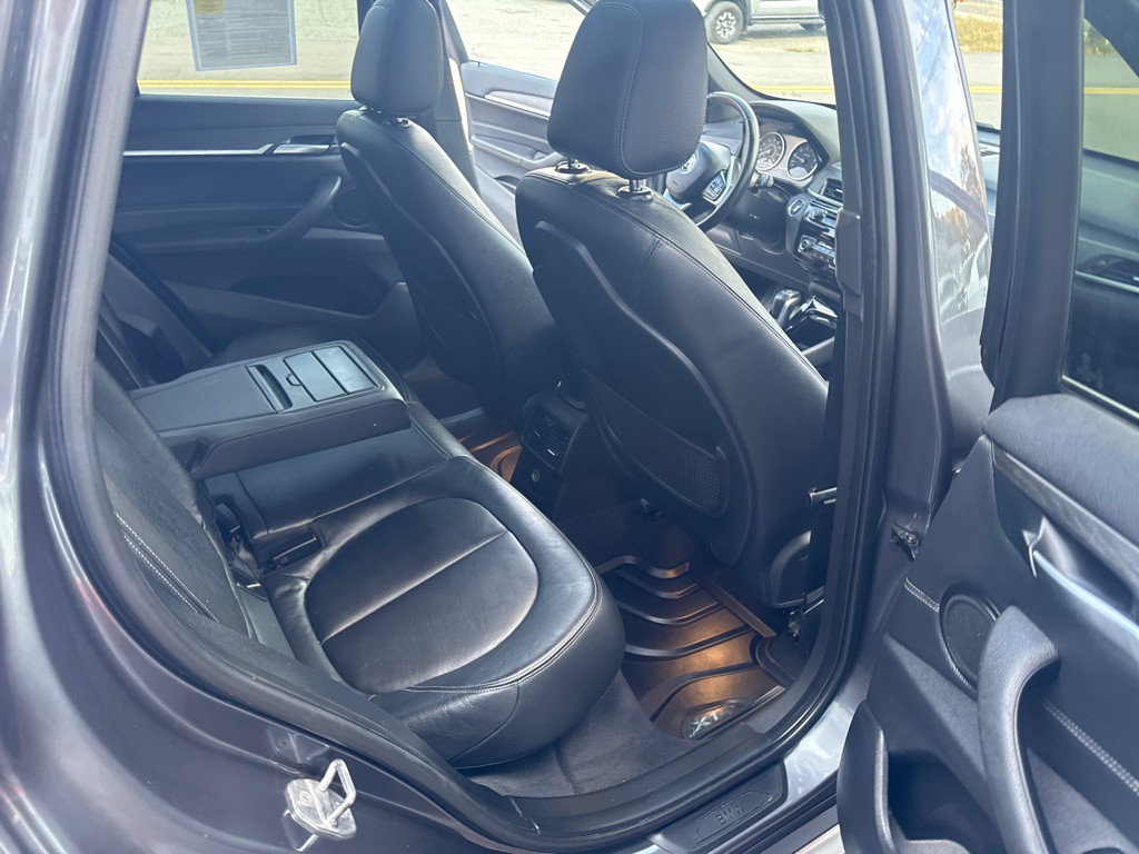 2016 BMW X1 Image 22