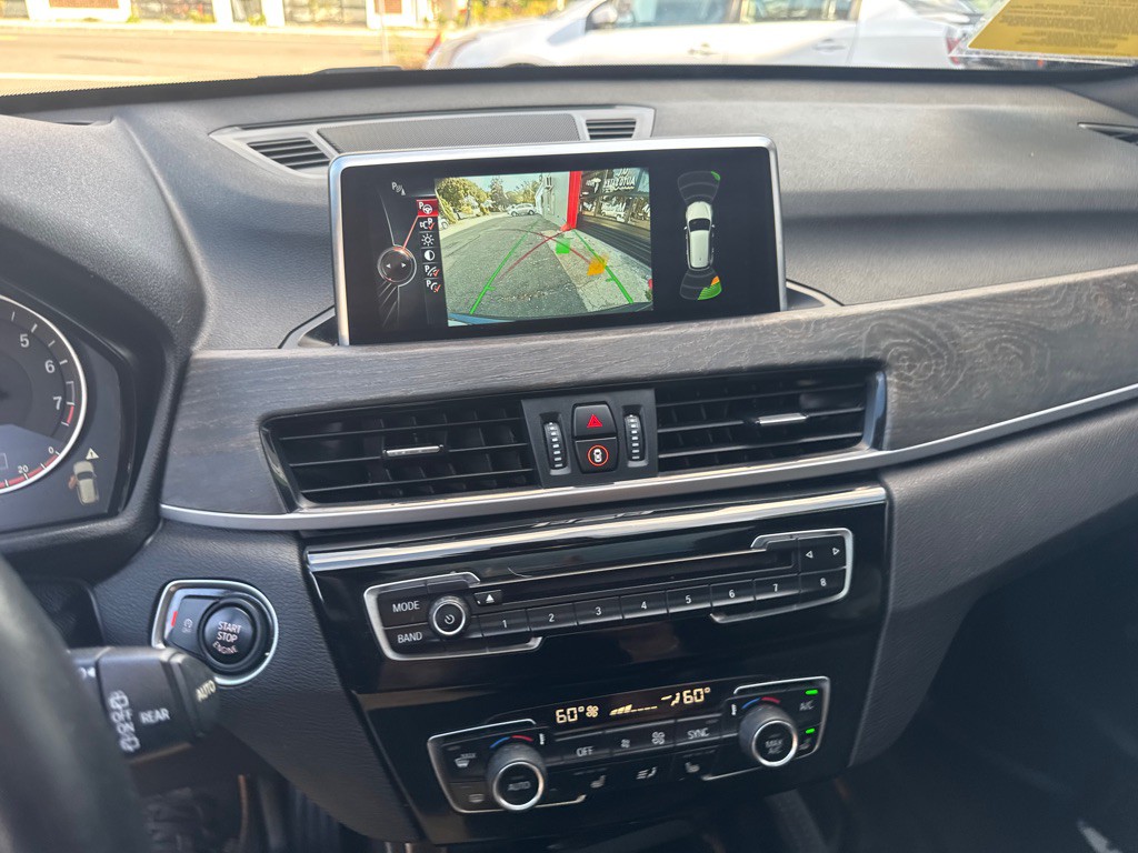 2016 BMW X1 Image 29