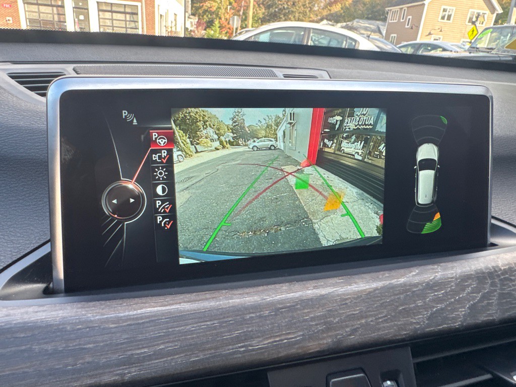 2016 BMW X1 Image 30