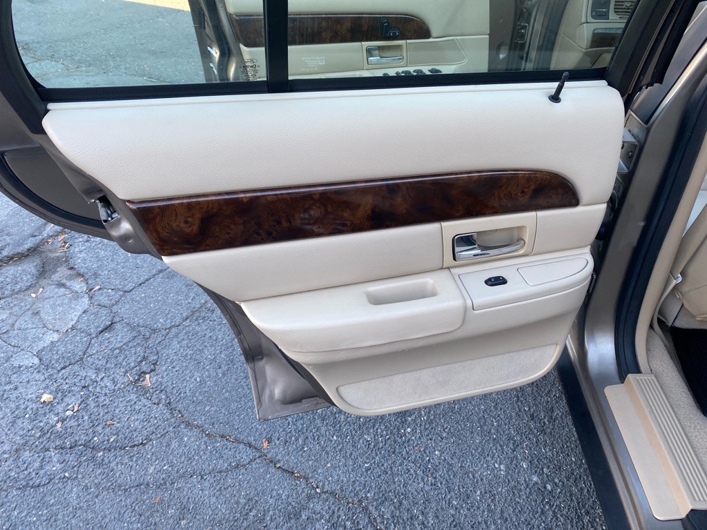 2006 Mercury Grand Marquis Image 16