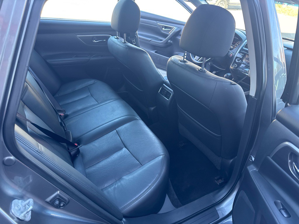 2015 Nissan Altima Image 20