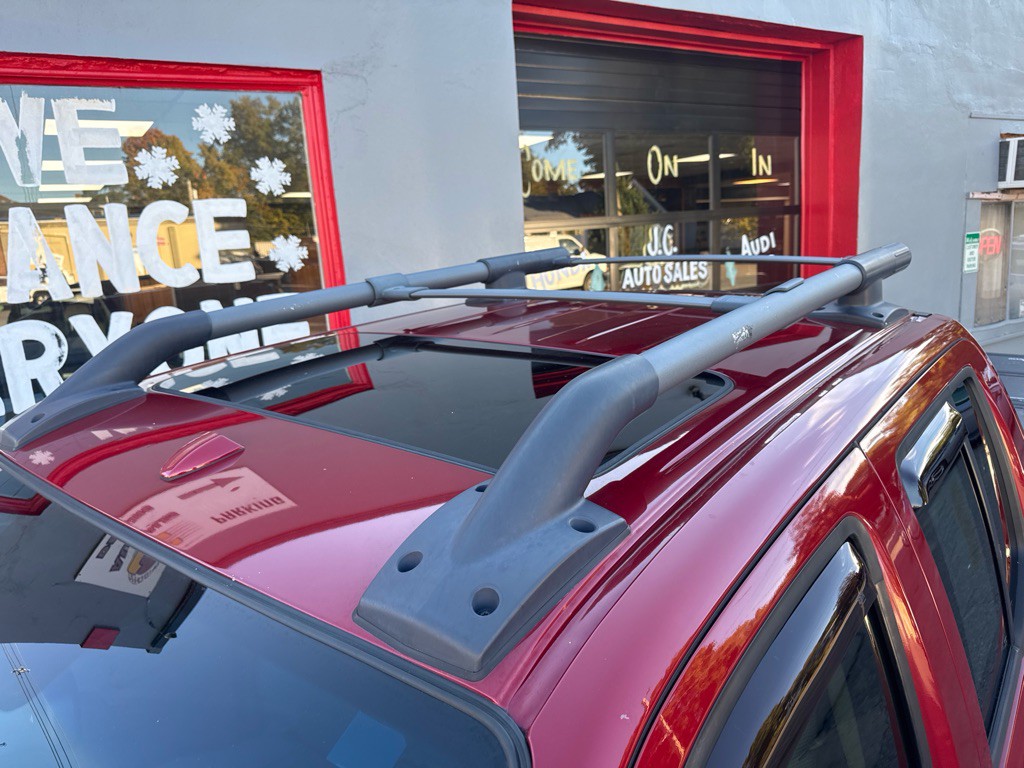 2010 Nissan Frontier Image 9