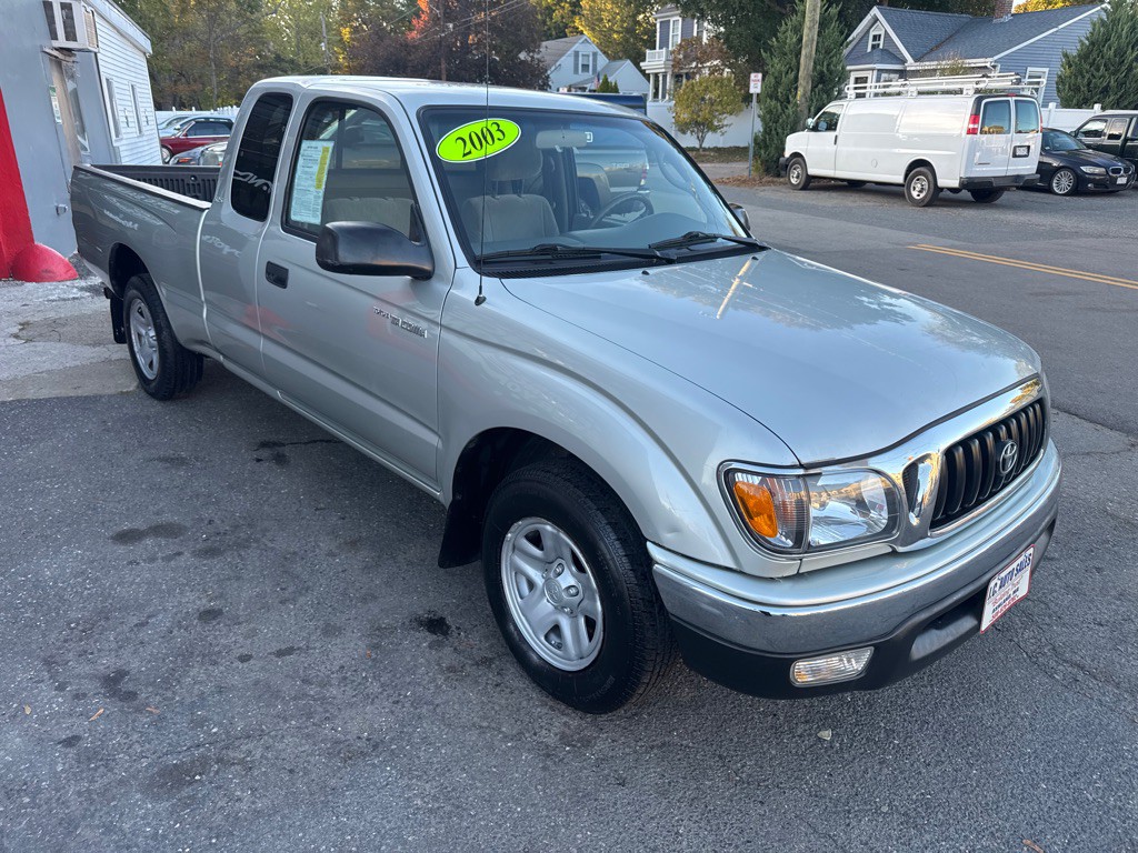 2003 Toyota Tacoma Image 3