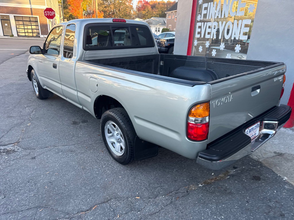 2003 Toyota Tacoma Image 6