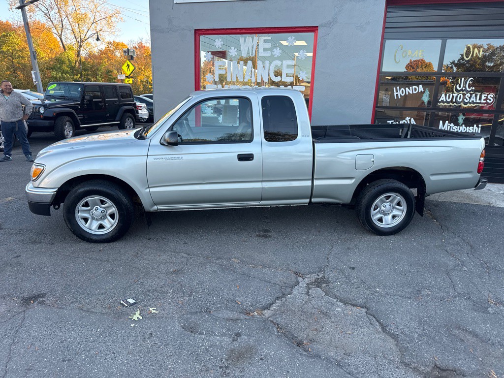 2003 Toyota Tacoma Image 7