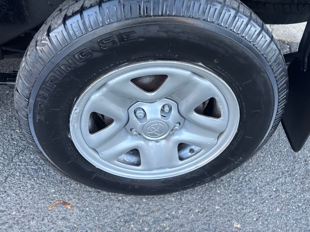 2003 Toyota Tacoma Image 10