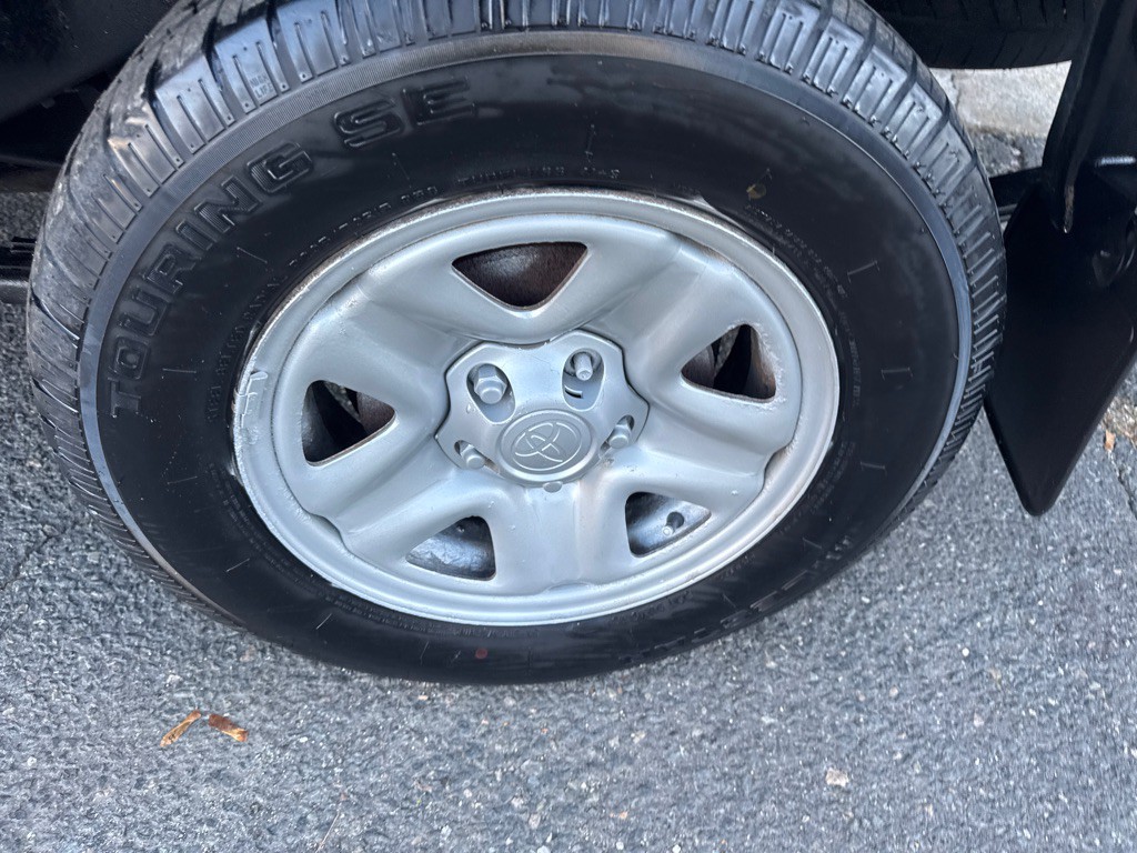2003 Toyota Tacoma Image 11