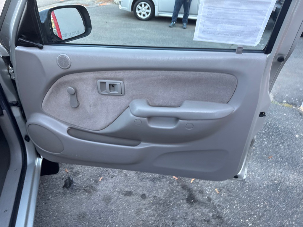 2003 Toyota Tacoma Image 16