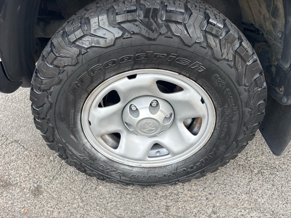 2010 Toyota Tacoma Image 9