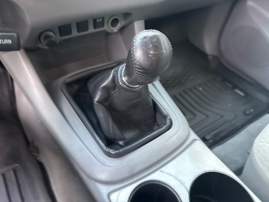 2010 Toyota Tacoma Image 26