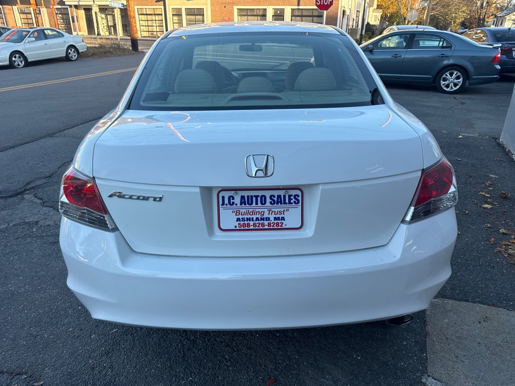 2008 Honda Accord Image 6