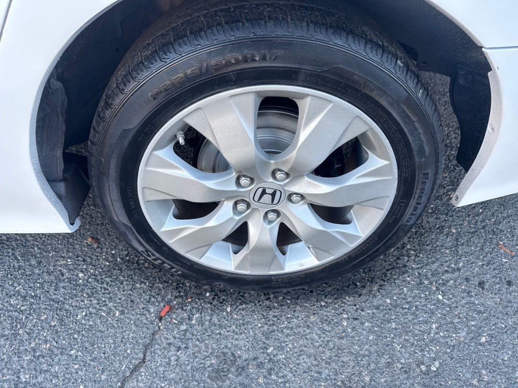 2008 Honda Accord Image 12