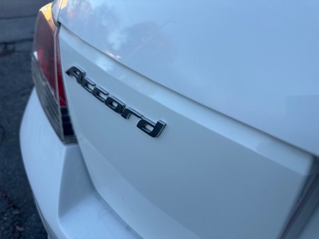 2008 Honda Accord Image 24