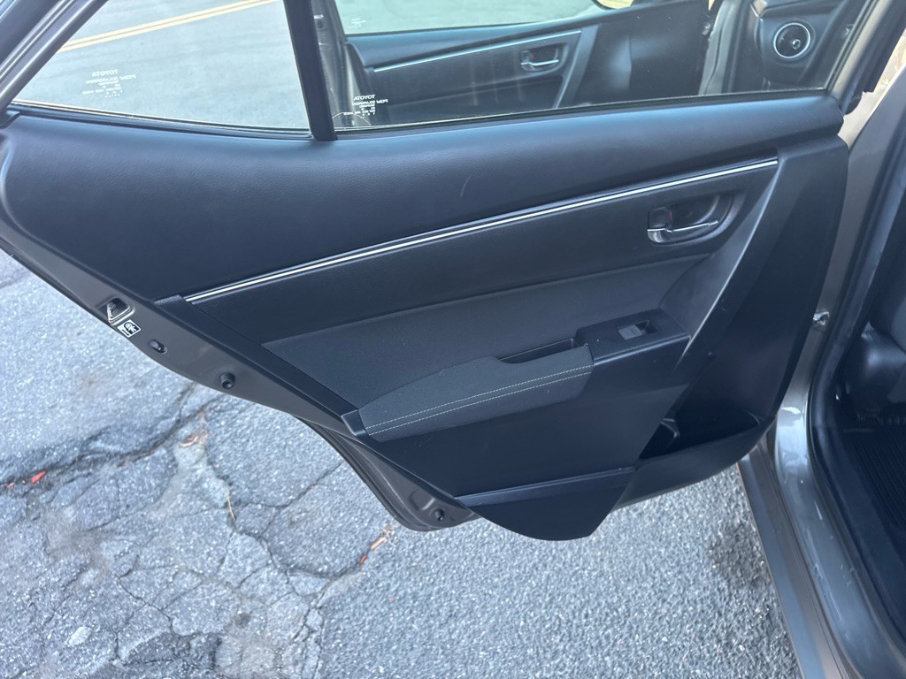 2019 Toyota Corolla Image 17