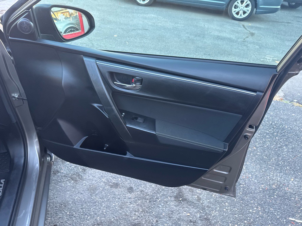 2019 Toyota Corolla Image 19