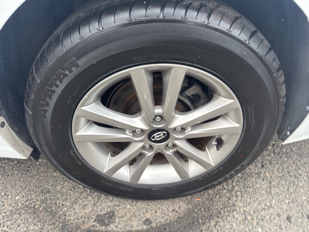 2016 Hyundai Sonata Image 10