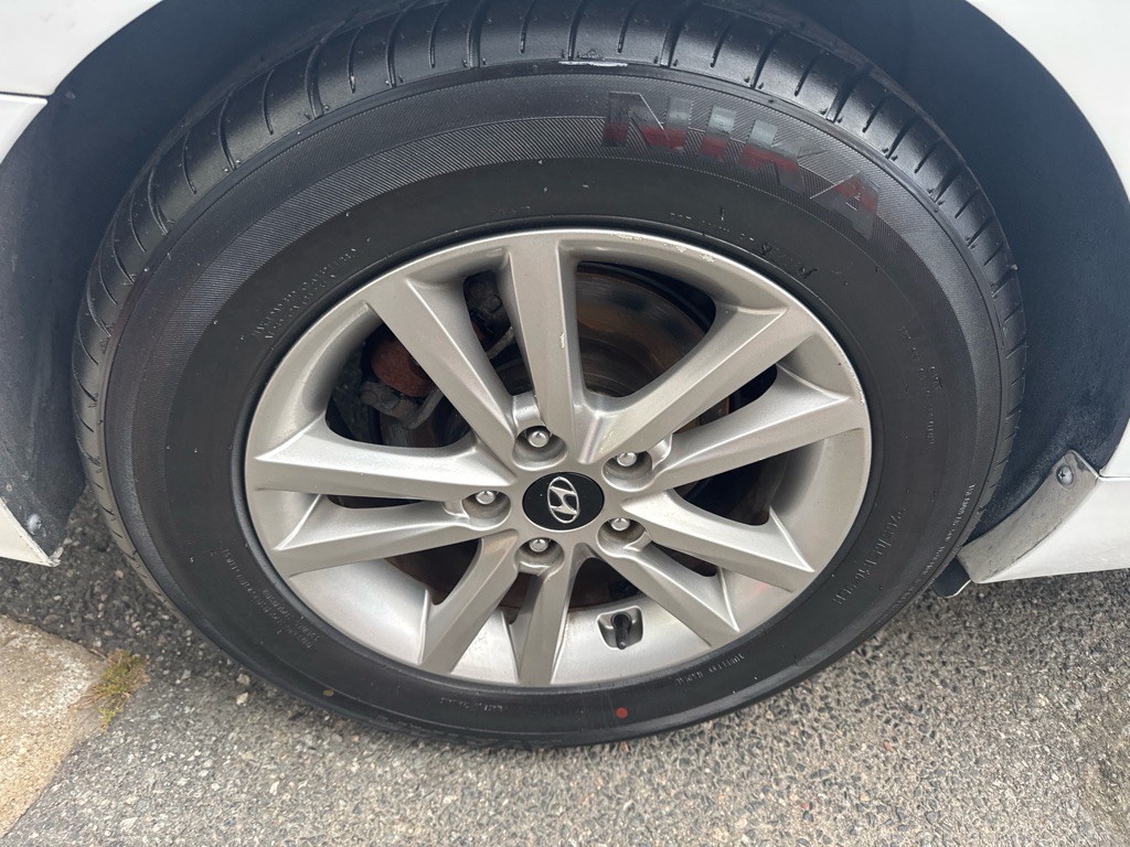 2016 Hyundai Sonata Image 11