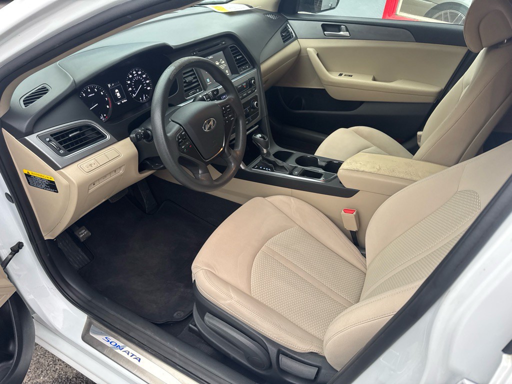 2016 Hyundai Sonata Image 13