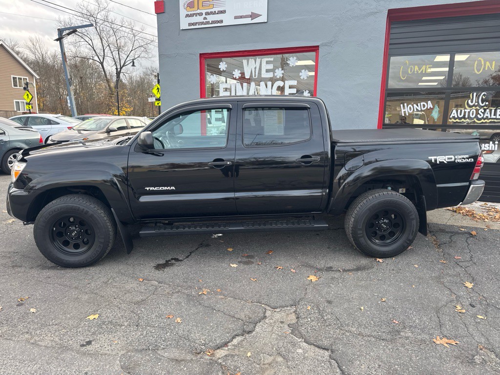 2014 Toyota Tacoma Image 8