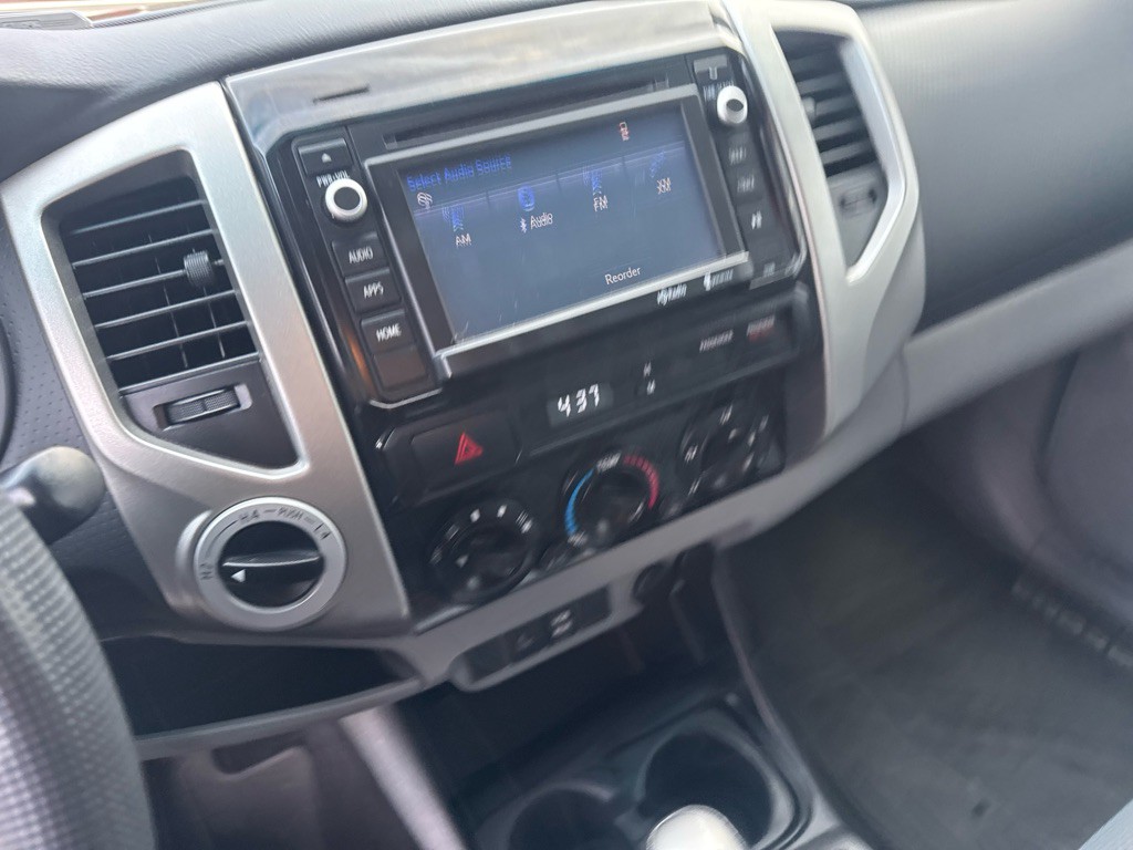 2014 Toyota Tacoma Image 29