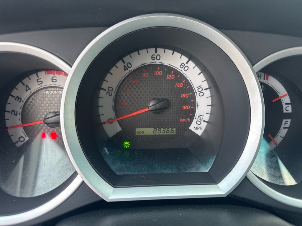 2014 Toyota Tacoma Image 31