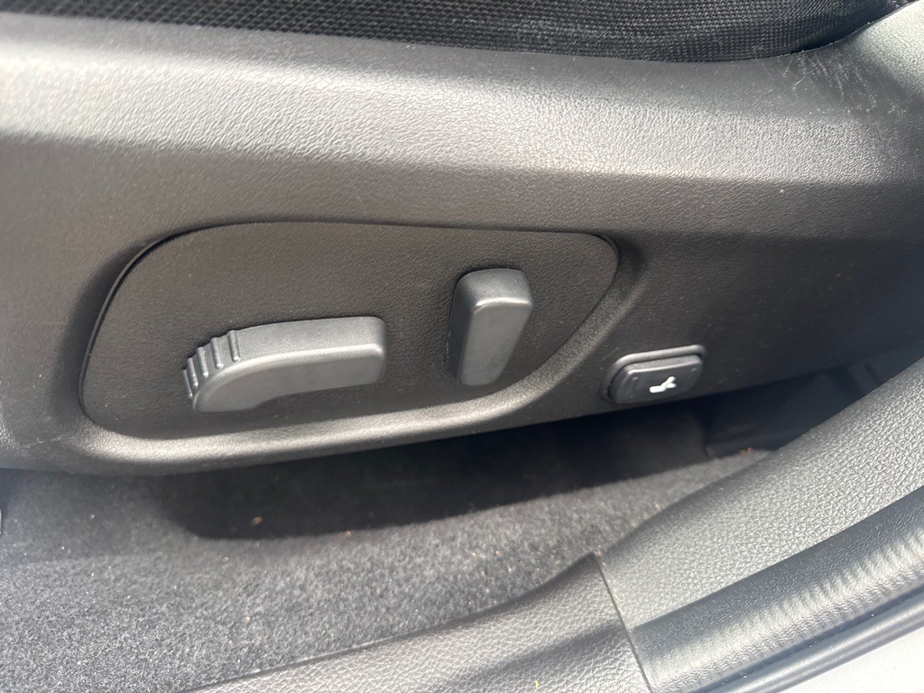 2015 Subaru Forester Image 28