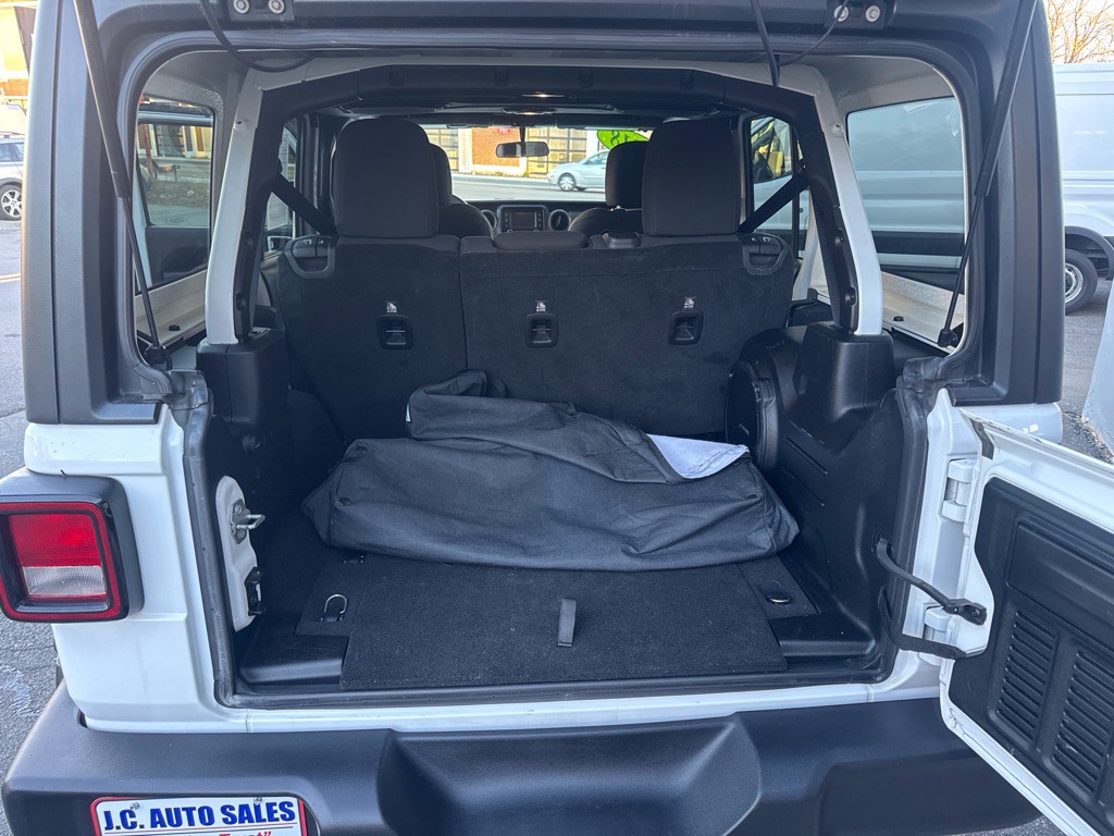 2018 Jeep Wrangler Unlimited Image 19