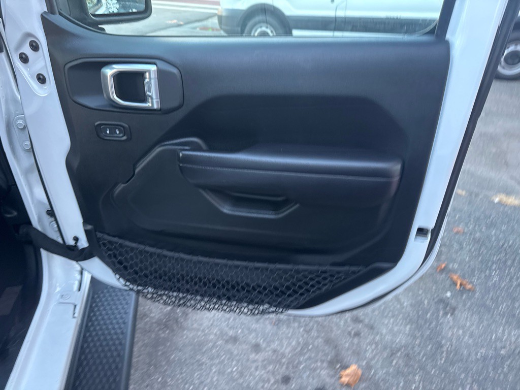 2018 Jeep Wrangler Unlimited Image 21