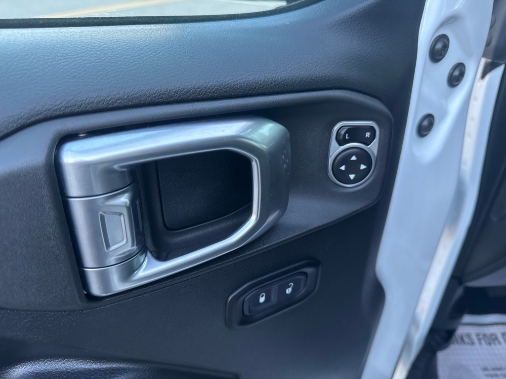 2018 Jeep Wrangler Unlimited Image 25