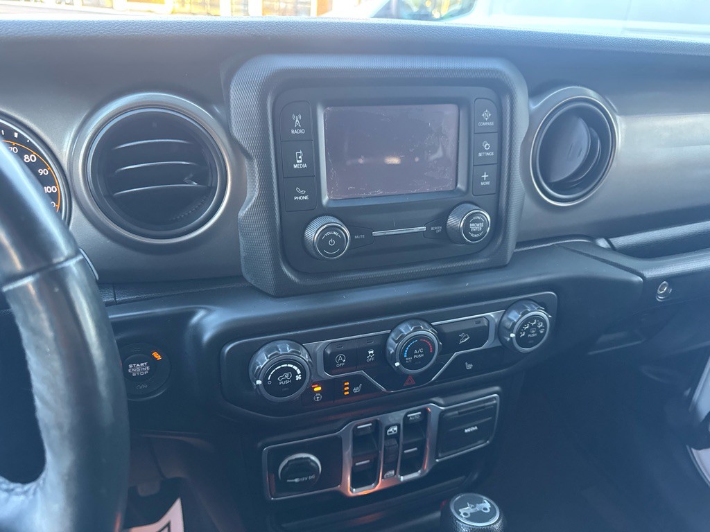 2018 Jeep Wrangler Unlimited Image 26