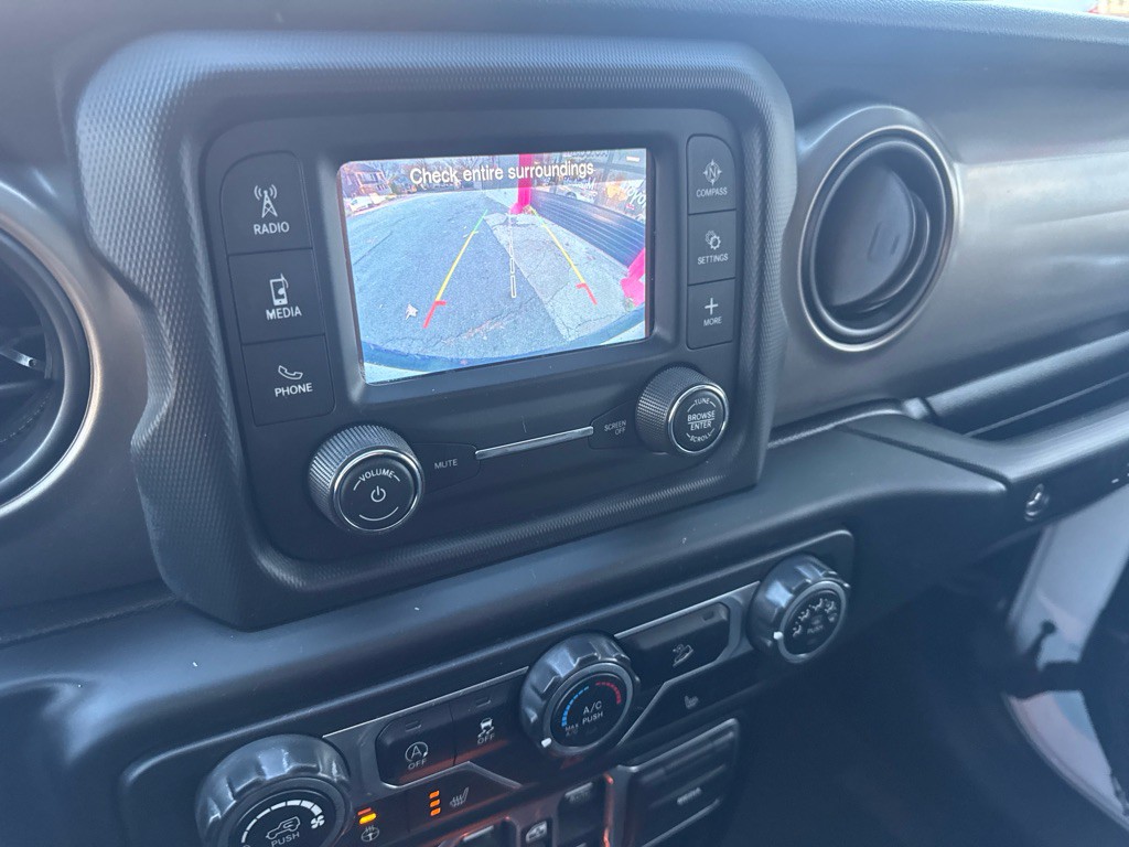 2018 Jeep Wrangler Unlimited Image 28